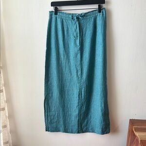 Yuvita 100% Linen Maxi Skirt.  Size Small.